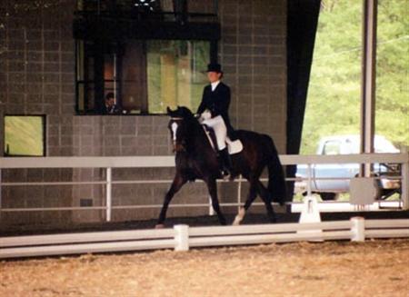 Waldine at show